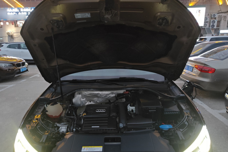 奥迪Q3 2017款 30 TFSI 风尚型局部细节24