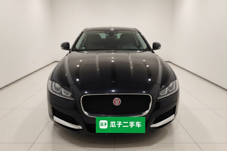捷豹XFL 2018款 XFL 2.0T 200PS 风华版车身外观2