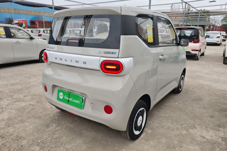 五菱汽车 宏光MINIEV 2024款 第三代 215km 青春版车身外观6005