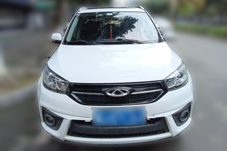 奇瑞 瑞虎3 2016款 1.6L 手动智尚版车身外观2