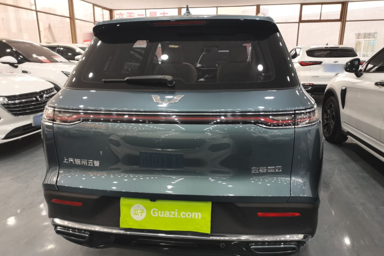 五菱汽车 五菱星云 2023款 2.0L DHT 旗舰版车身外观6