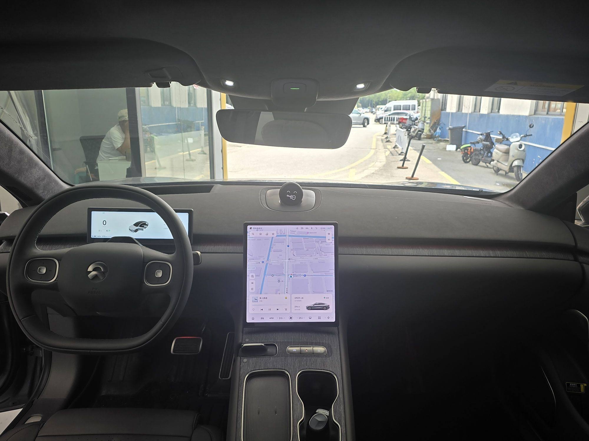 蔚来ET7 2024款 75kWh 行政版