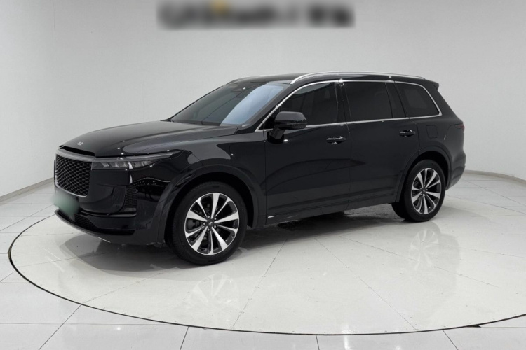 理想汽车 理想ONE 2021款 增程6座版车身外观1