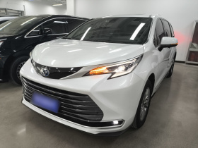 丰田 赛那SIENNA 2023款 2.5L混动 豪华版
