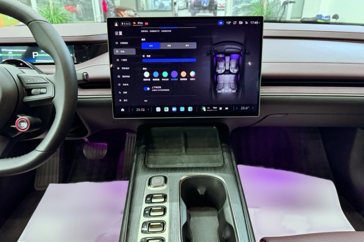 小米汽车 小米SU7 2024款 后驱超长续航高阶智驾Pro版中控内饰7002