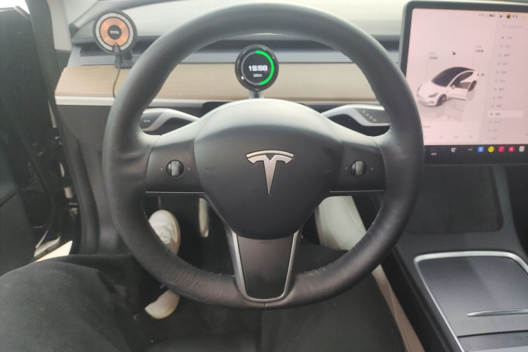 特斯拉 Model 3 2022款 后轮驱动版局部细节13