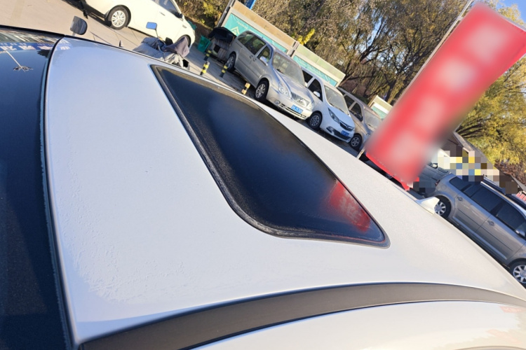 福特 福克斯 2018款 两厢经典 1.6L 自动风尚型智行版局部细节57