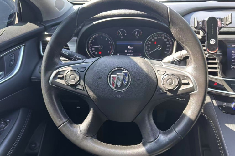 别克 君越 2021款 652T 豪华型中控内饰7003