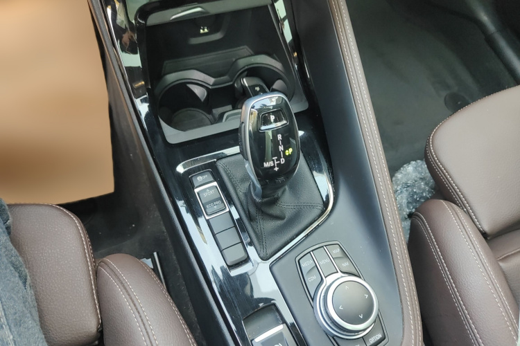 宝马X1 2020款 sDrive20Li 尊享型局部细节18