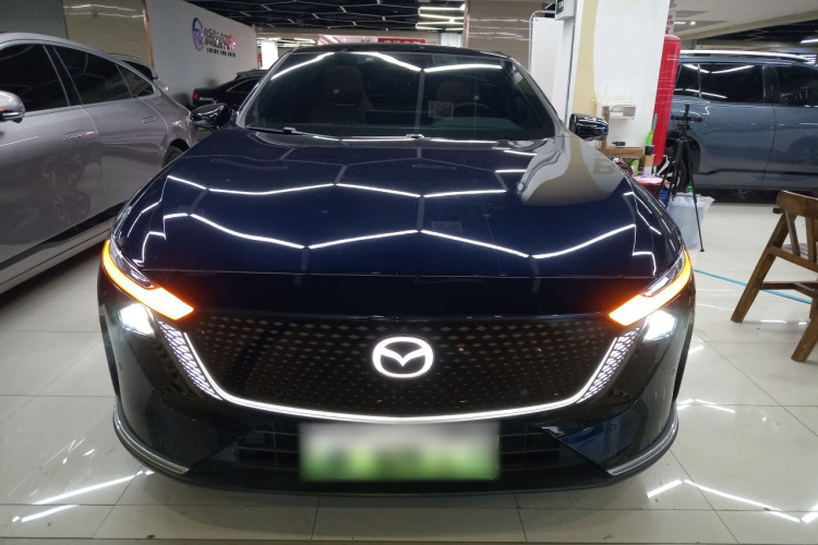 马自达EZ-6 2024款 纯电600智雅版车身外观2