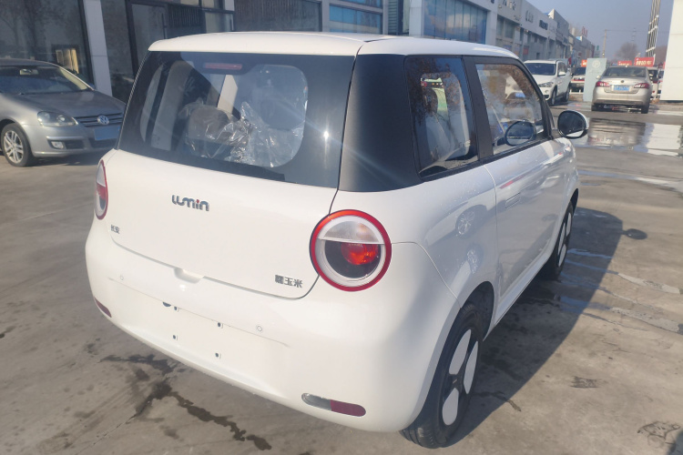 长安启源 长安Lumin 2025款 205km 香沁款车身外观7