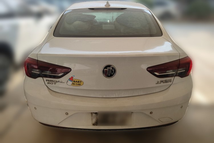 别克 君威 2017款 20T 豪华型车身外观6