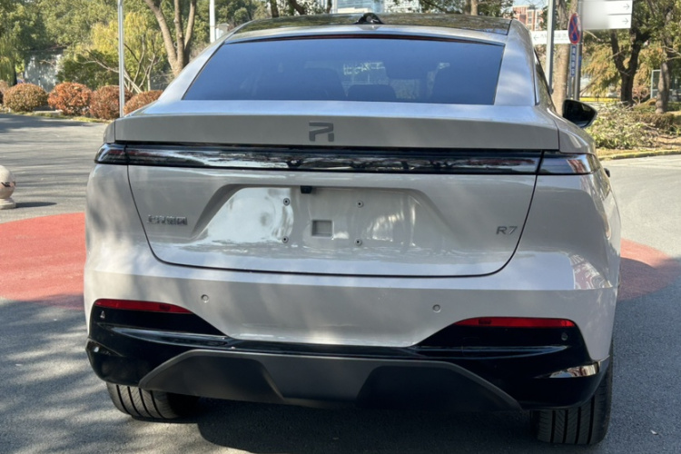 飞凡汽车 飞凡R7 2025款 长续版车身外观6004