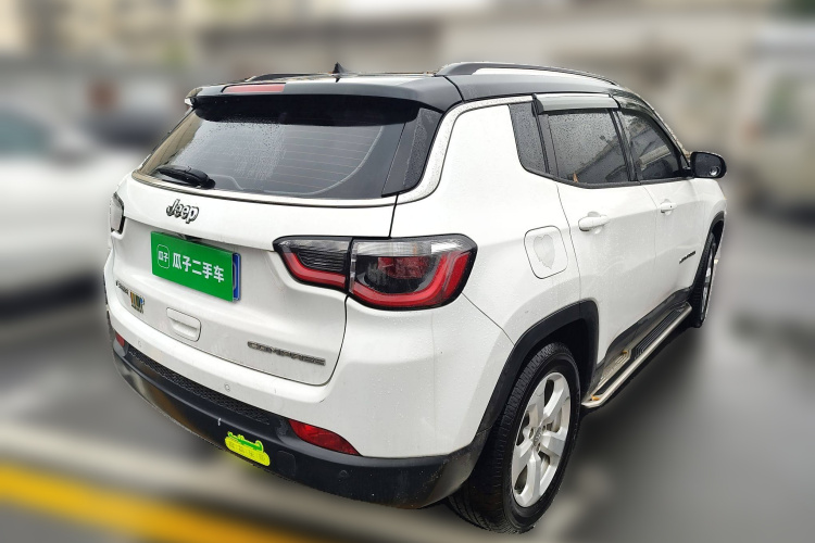 Jeep 指南者 2019款 220T 自动家享炫酷版车身外观6005