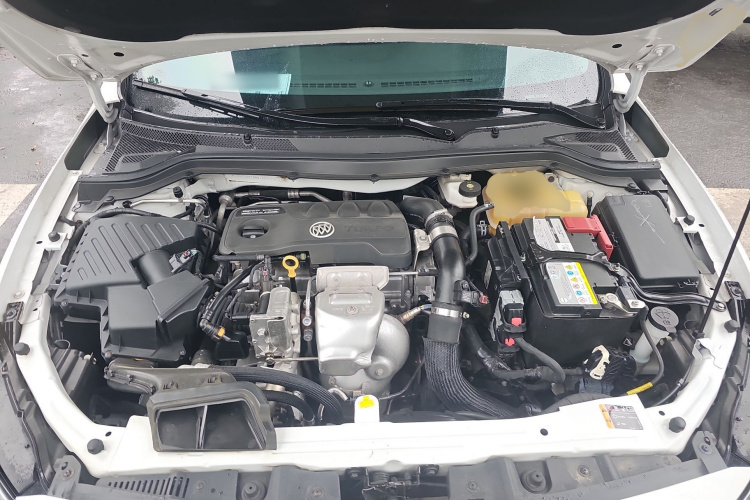 别克 英朗 2021款 改款 1.3T 自动轻混动精英型机舱底盘24