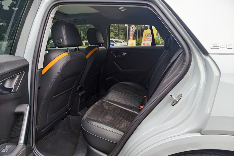 奥迪Q2L e-tron 2022款 Q2L e-tron 纯电智享型中控内饰7005