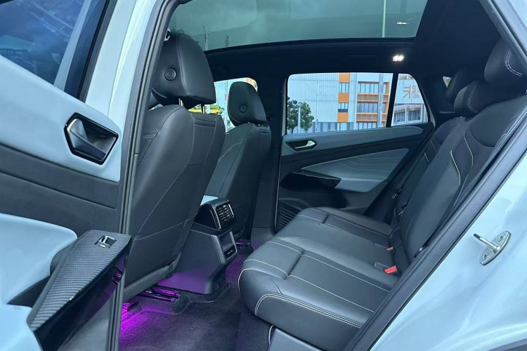 大众 ID.4 X 2023款 升级款 纯净长续航版中控内饰7004