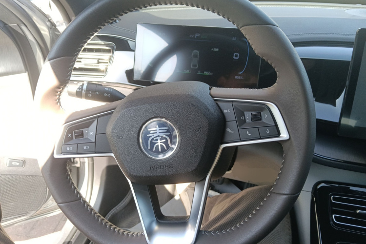 比亚迪 秦PLUS 2024款 荣耀版 DM-i 55KM领先型局部细节13