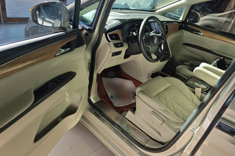 别克GL8 2018款 ES 28T 舒适型 国VI中控内饰20