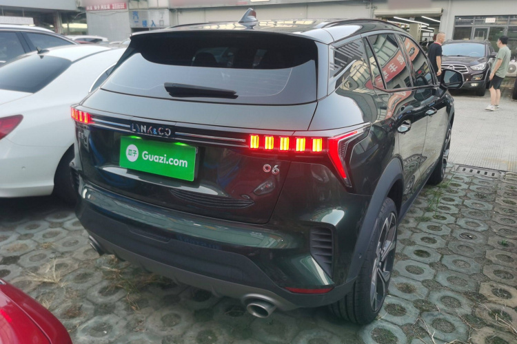 领克06 2023款 Remix 1.5T Hero车身外观7