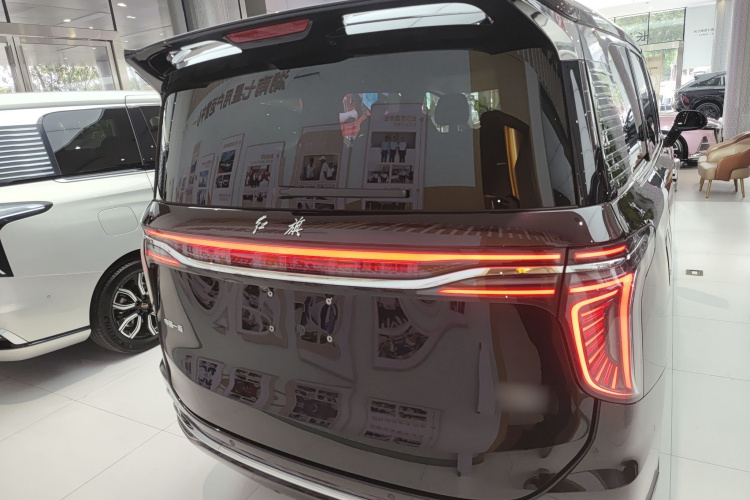 红旗HQ9 PHEV 2024款 2.0T 四驱豪华版车身外观6004