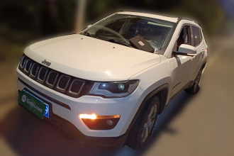 Jeep 指南者 2017款 200T 自动家享版