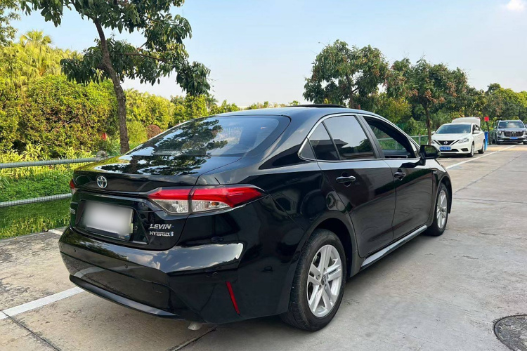 丰田 雷凌 2021款 双擎 1.8H E-CVT豪华版车身外观6005