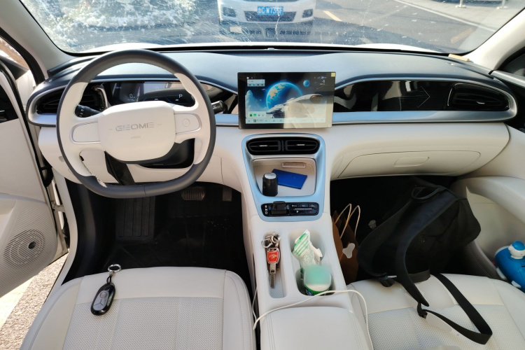 吉利银河 星愿 2025款 410km 自由版中控内饰7002