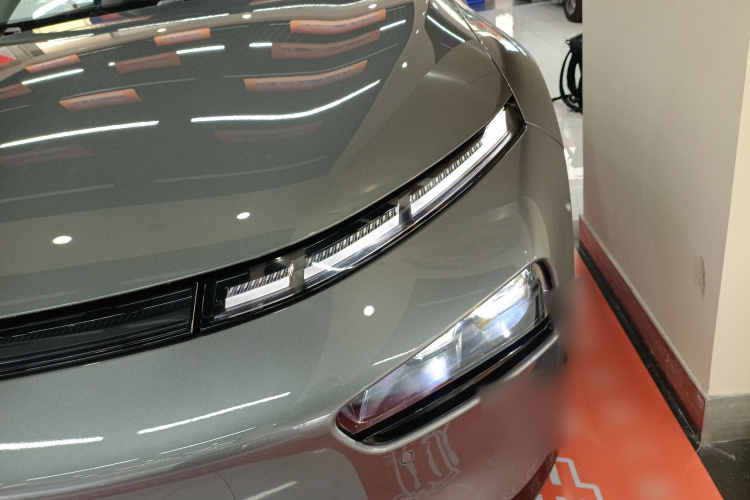 小鹏P7 2020款 670N局部细节36