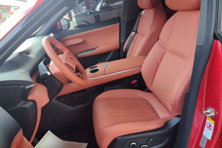 深蓝汽车 深蓝S07 2024款 215Max 乾崑智驾ADS SE增程版中控内饰19