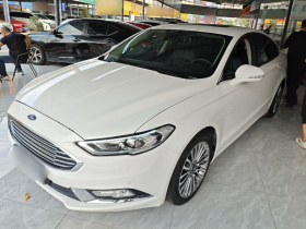 福特 蒙迪欧 2017款 EcoBoost 180 至尊型