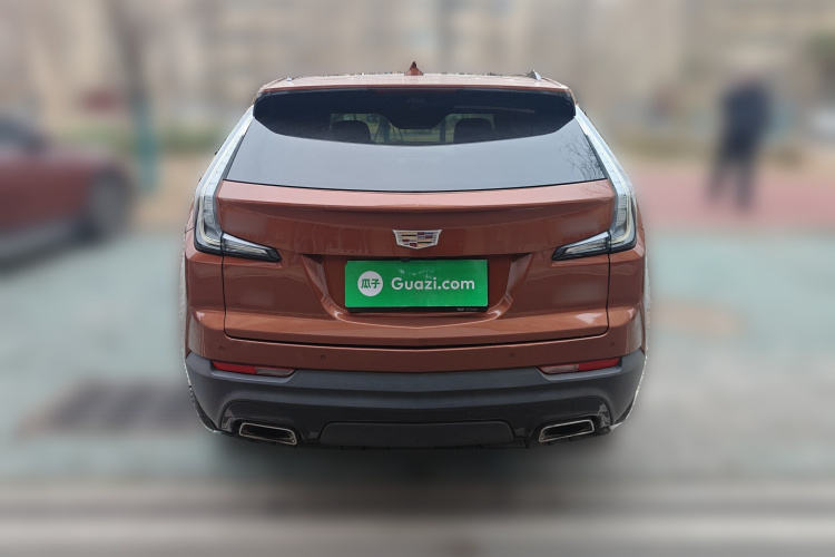 凯迪拉克XT4 2018款 28T 四驱铂金运动版车身外观6