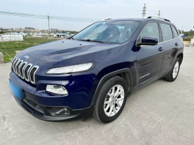 Jeep 自由光 2016款 2.4L 领先版