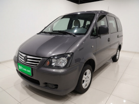 东风风行 菱智 2017款 V3 1.5L 7座标准型