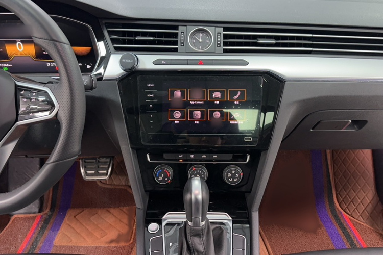 大众 迈腾 2023款 200万辆纪念版 280TSI DSG舒适型局部细节16