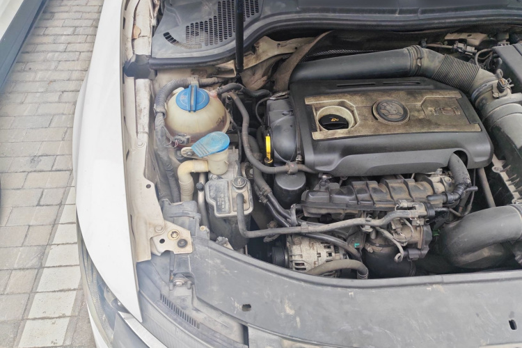 斯柯达 速尊 2014款 2.0TSI 尊贵版局部细节9006