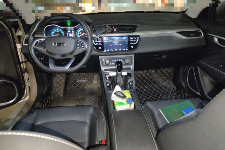 吉利汽车 帝豪 2020款 1.5L CVT豪华型中控内饰12