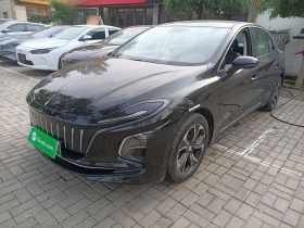 红旗E-QM5 2023款 改款 基础出行版