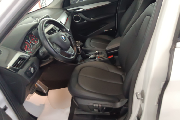 宝马X1 2018款 sDrive20Li 领先型局部细节19