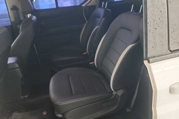 五菱汽车 五菱征程 2021款 1.5T 手动豪华型中控内饰21