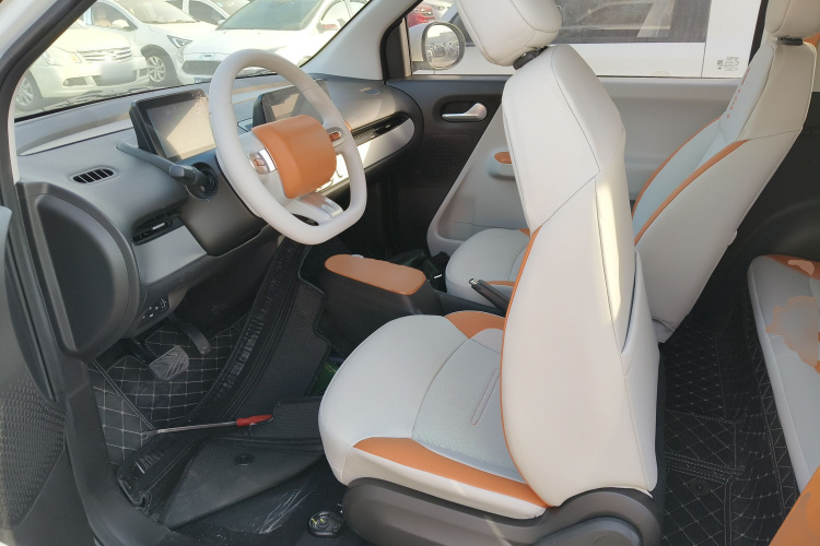 长安启源 长安Lumin 2023款 205km 香沁款中控内饰19