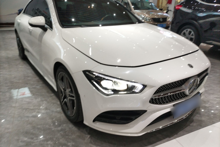 奔驰CLA 2021款 CLA 200车身外观3