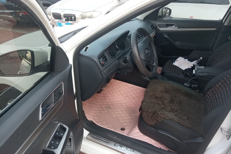 大众 2019款 朗逸启航 1.5L 自动风尚版 国VI中控内饰20