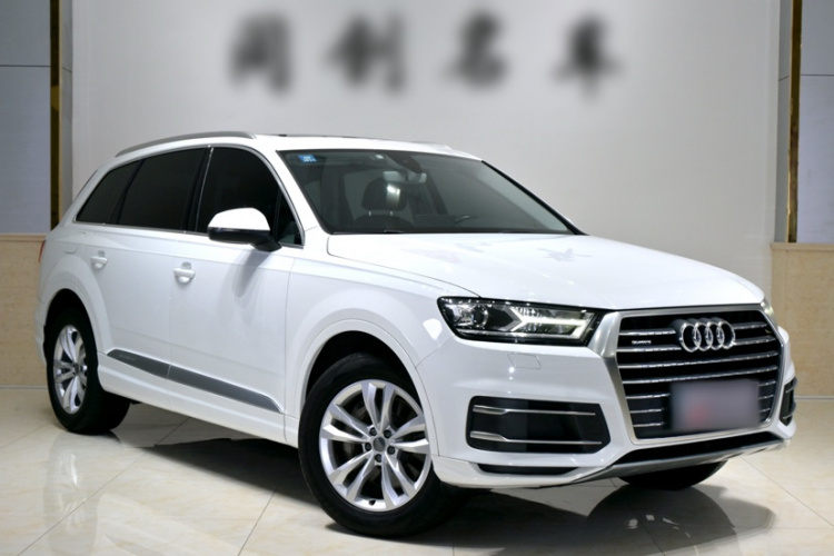 奥迪Q7 2016款 40 TFSI 舒适型车身外观6002