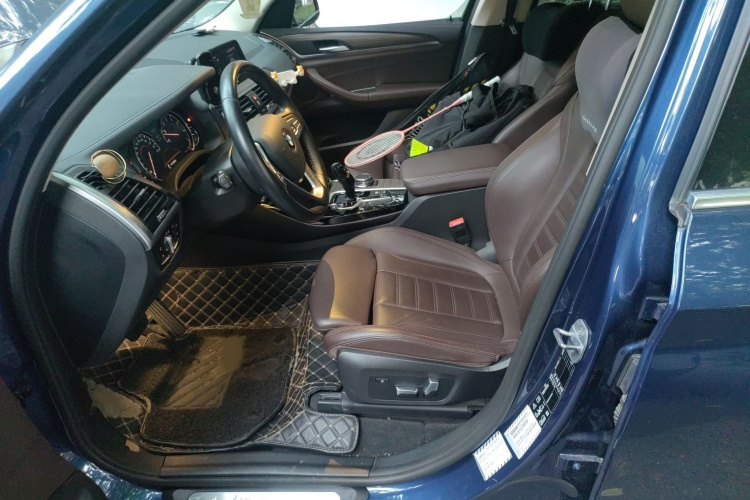 宝马X3 2018款 xDrive28i 豪华套装 国VI局部细节19