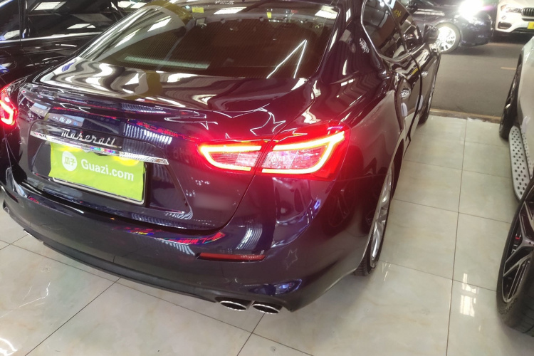 玛莎拉蒂 Ghibli 2018款 改款 3.0T 标准版车身外观6006