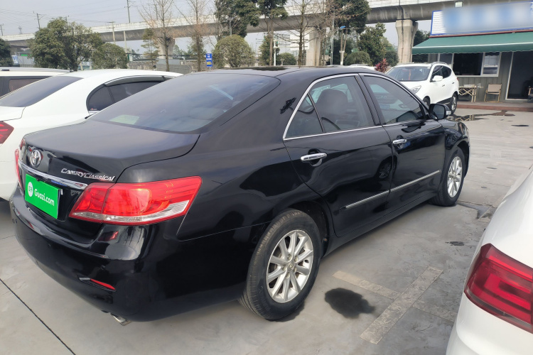 丰田 凯美瑞 2013款 200G 经典豪华版车身外观6005