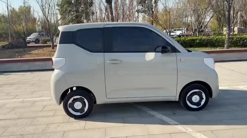 五菱汽车 宏光MINIEV 2024款 第三代 215km 青春版实拍1