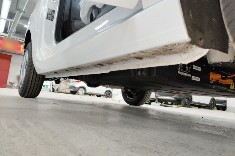 吉利银河 2024款 熊猫mini 200km 耐力熊局部细节9001