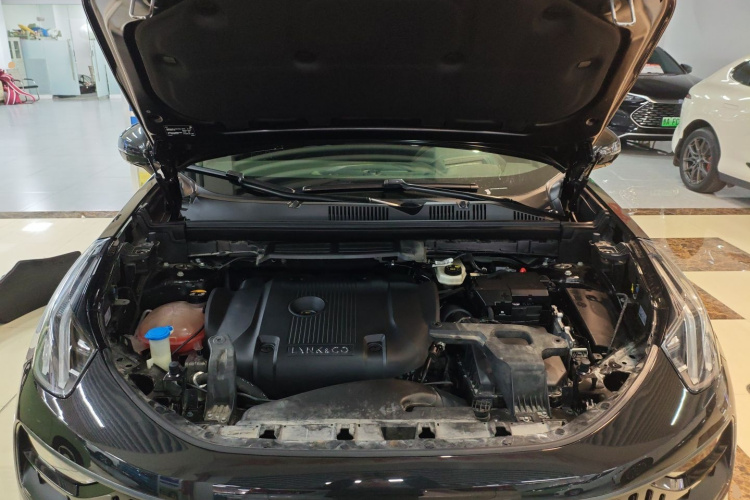 领克05 2020款 2.0TD 四驱劲Halo局部细节24